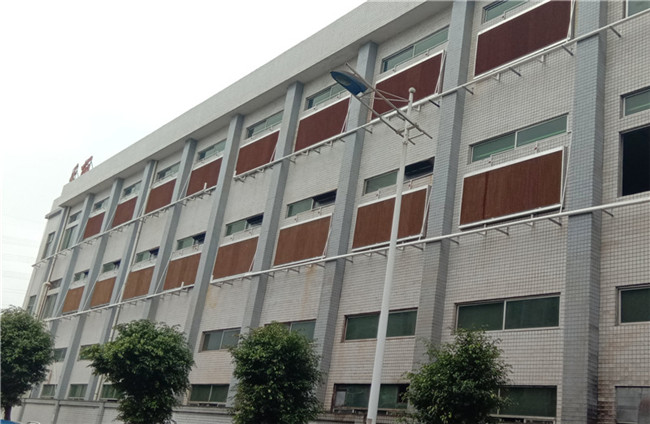 水簾降溫常見(jiàn)問(wèn)題：漏水、異味、效果不足如何解決？